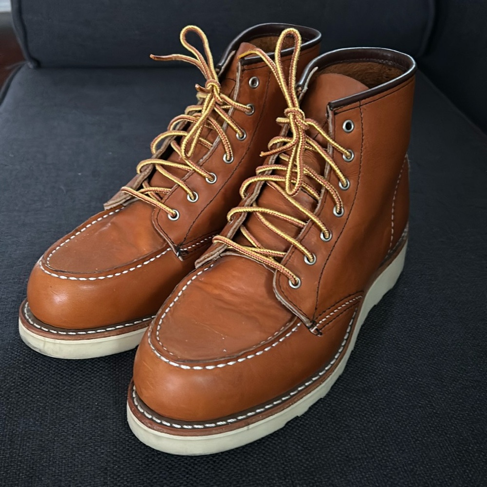Worn ONCE, like new condition Red Wing boots